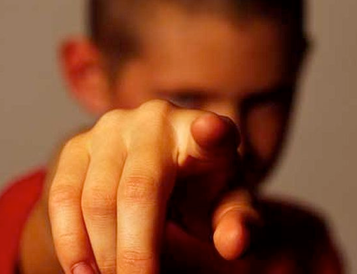 ¡SOCORRO, tengo un dictador en casa!